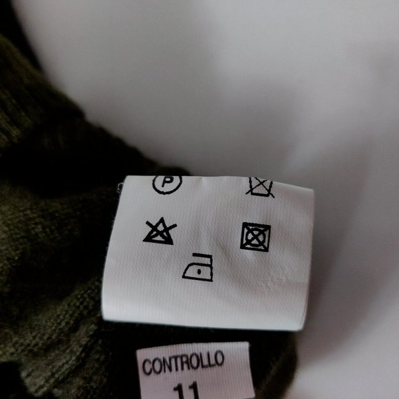 Psycho Bunny 100% Merino Wool Pullover Sweater Women's Size Medium Crew Neck - Picture 8 of 8